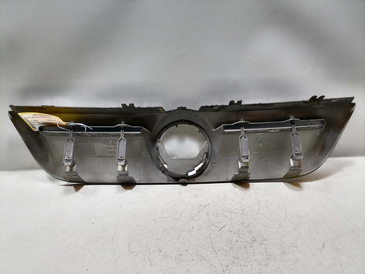 VW Polo 9N3 original K&uuml;hlergrill Bj.2008